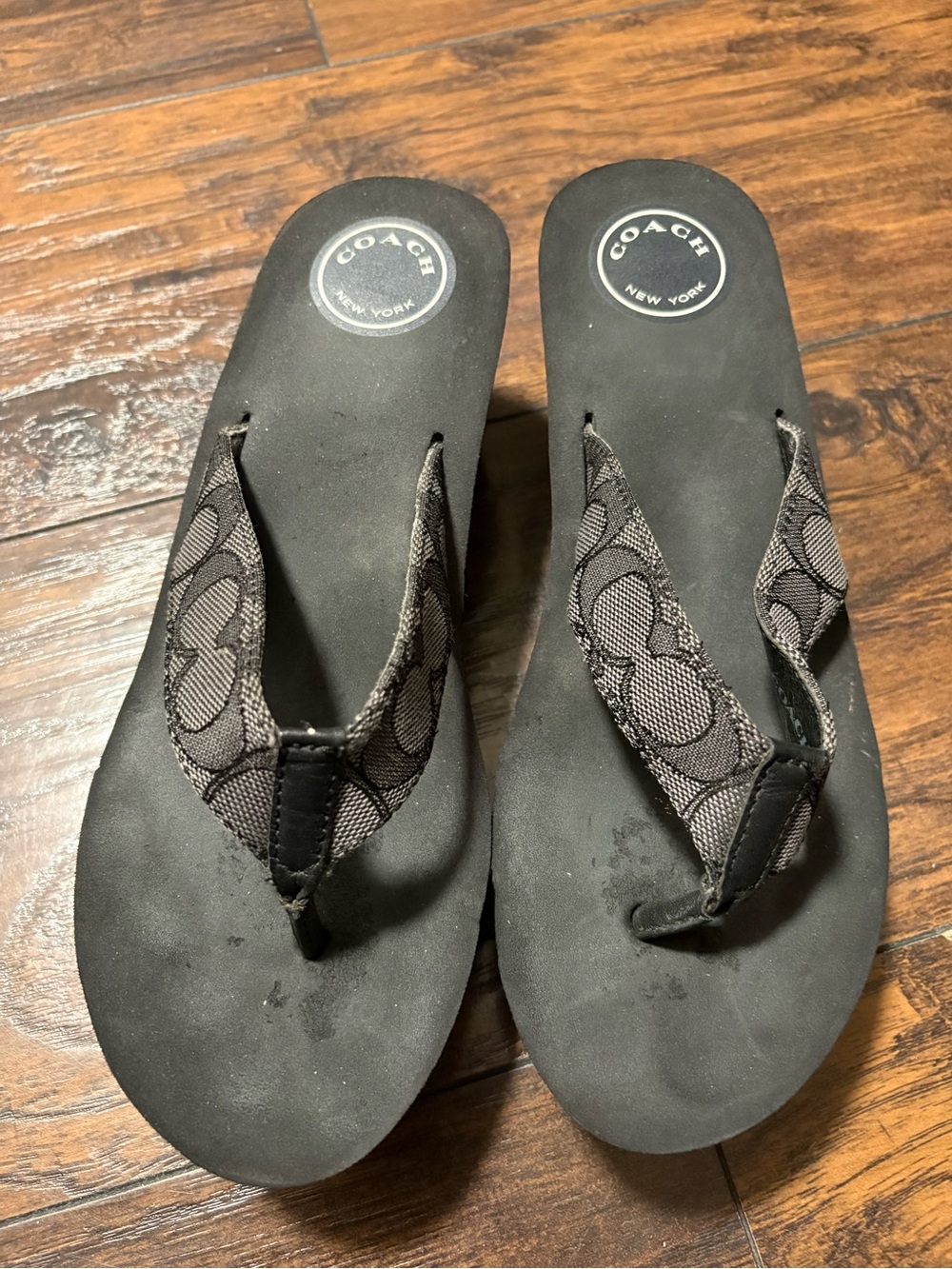 Y2K Coach Black Logo Strap Flip Flop Sandals